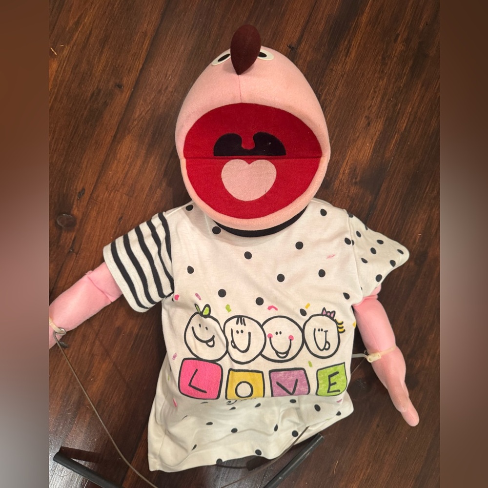 Vintage Colorful Puppet toy. 2 puppet rods included.